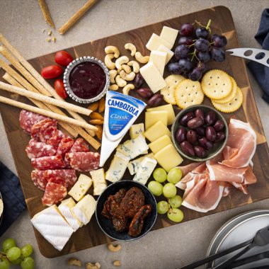 Bildmotiv für CAMBOZOLA Cheeseboard
